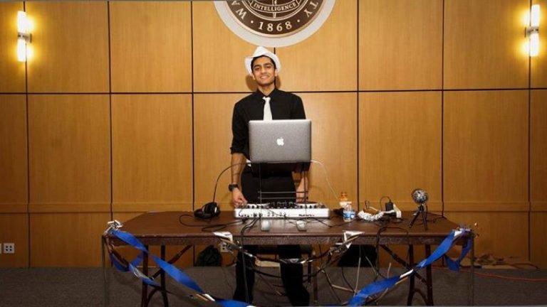 Do Colleges Look at Your Social Media Accounts  by Sanjeev Hansraj Seenath II