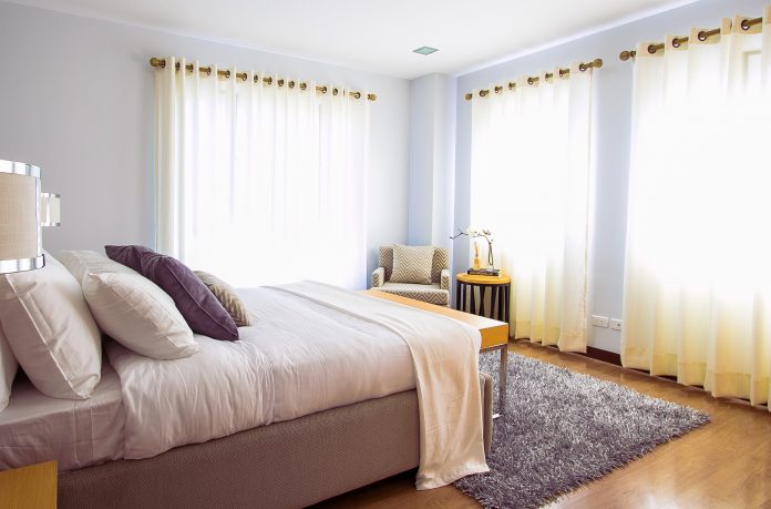 Collection of Mattress Buyer's Guides