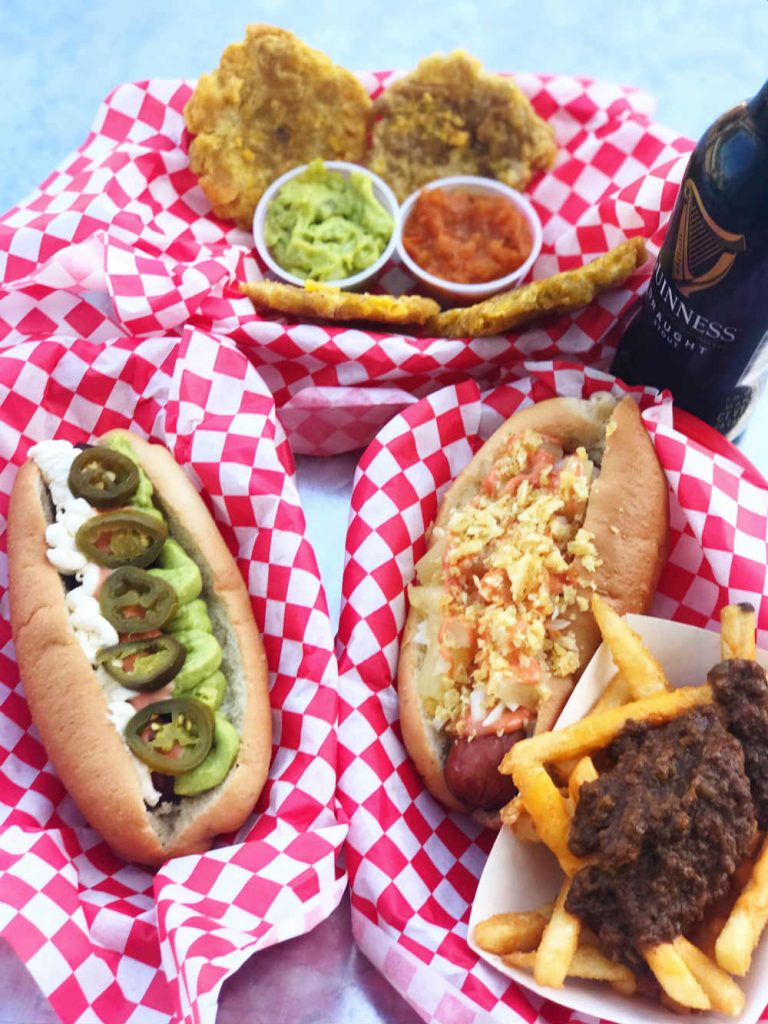 Simon’s Hot Dogs “A must stop during Arizona Spring Training” – Old Town Scottsdale